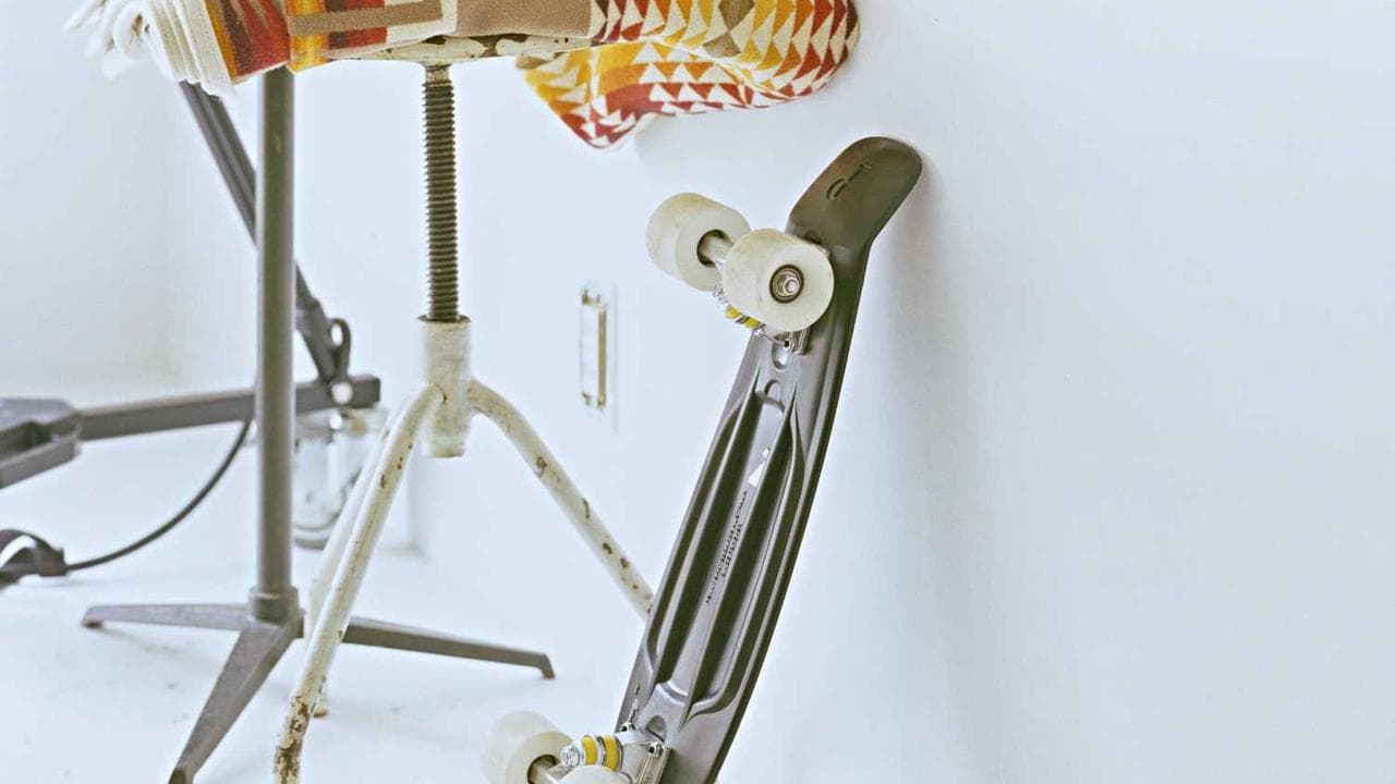 Futuristic autonomous factory with digital twins and AI systems