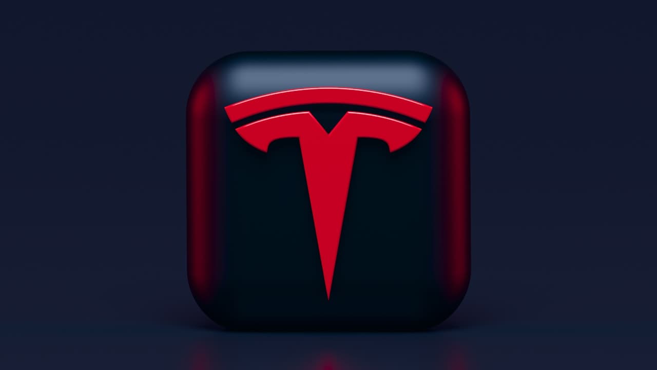 TikTok Shop live streaming session with product overlay and engagement metrics